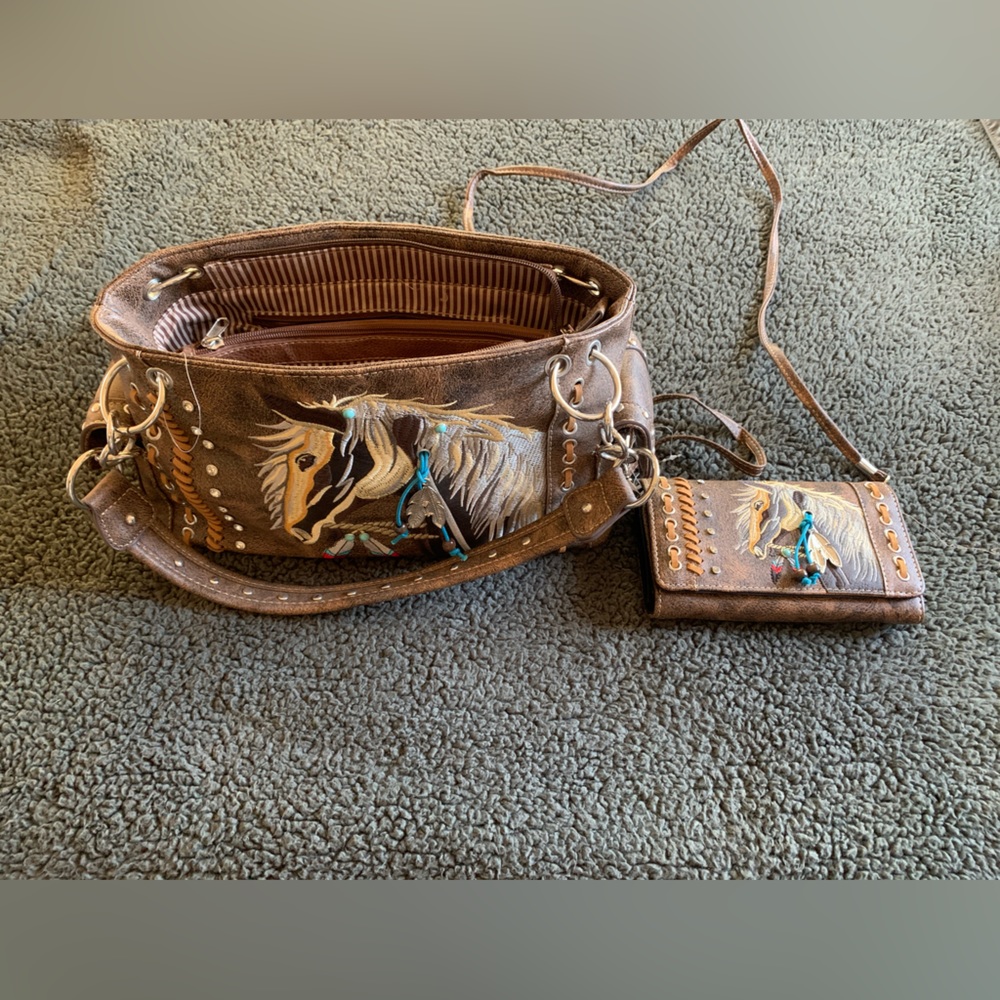 NWT concealed carry purse